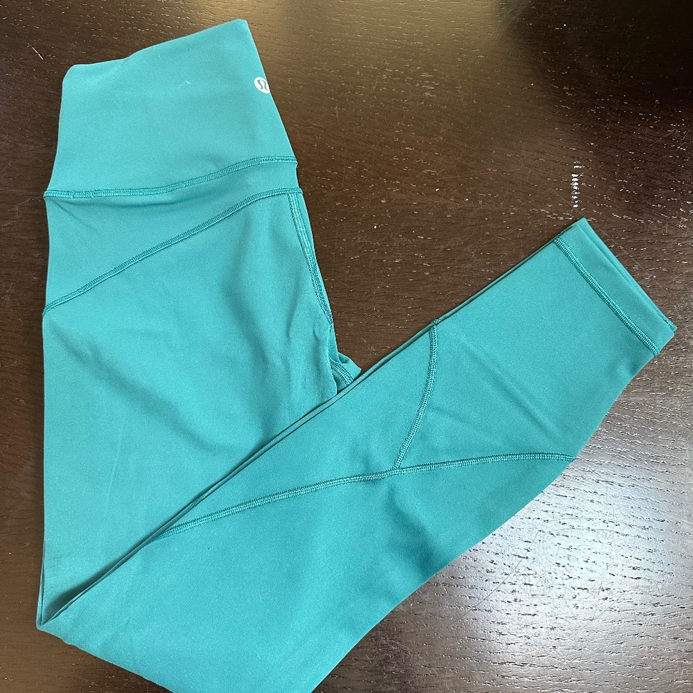 EUC Lululemon Leggings